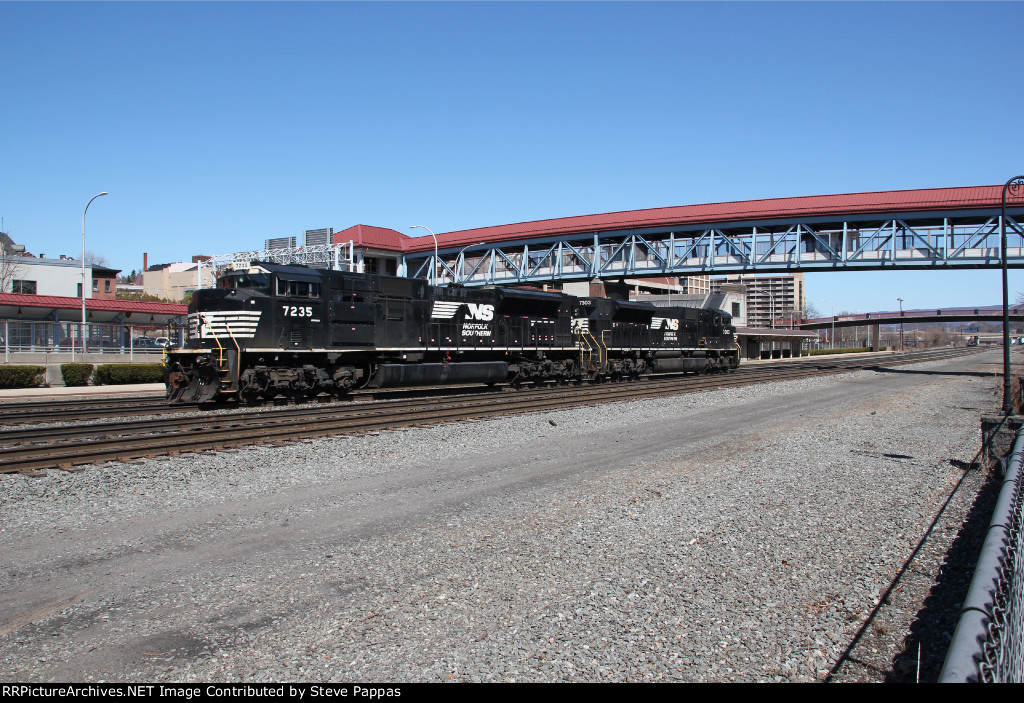 NS 7235 and 7303 as a pusher set